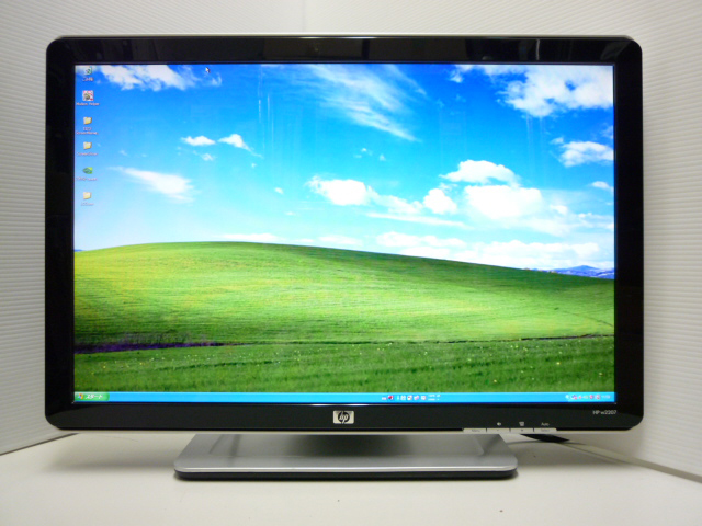 HP w2207